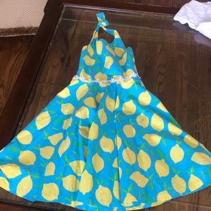 Kelly’s kids dress size, 8-10